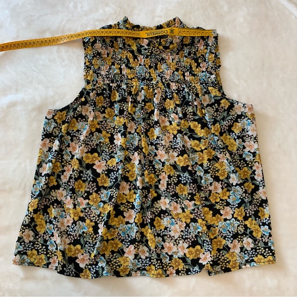 Dalia floral yellow and black blouse - Picture 6 of 7